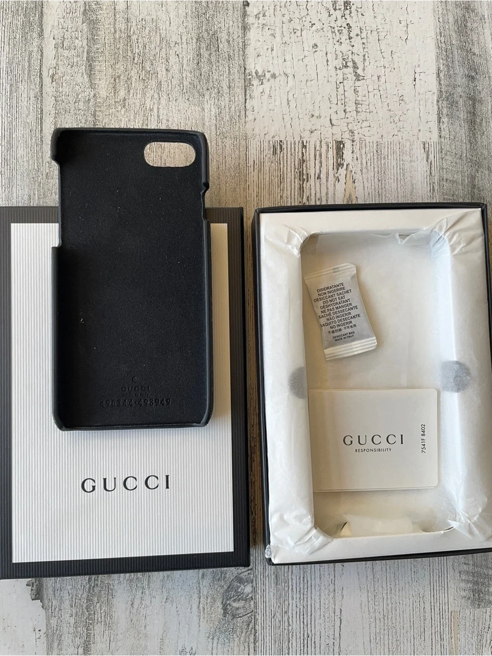 Gucci Black Embroidered UFO & Planet Patch GG IPhone 7/8/SE Case NEW